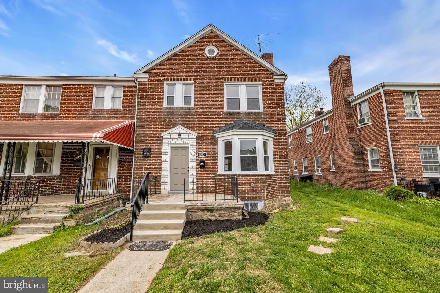 1513 Kingsway Road photo 42
