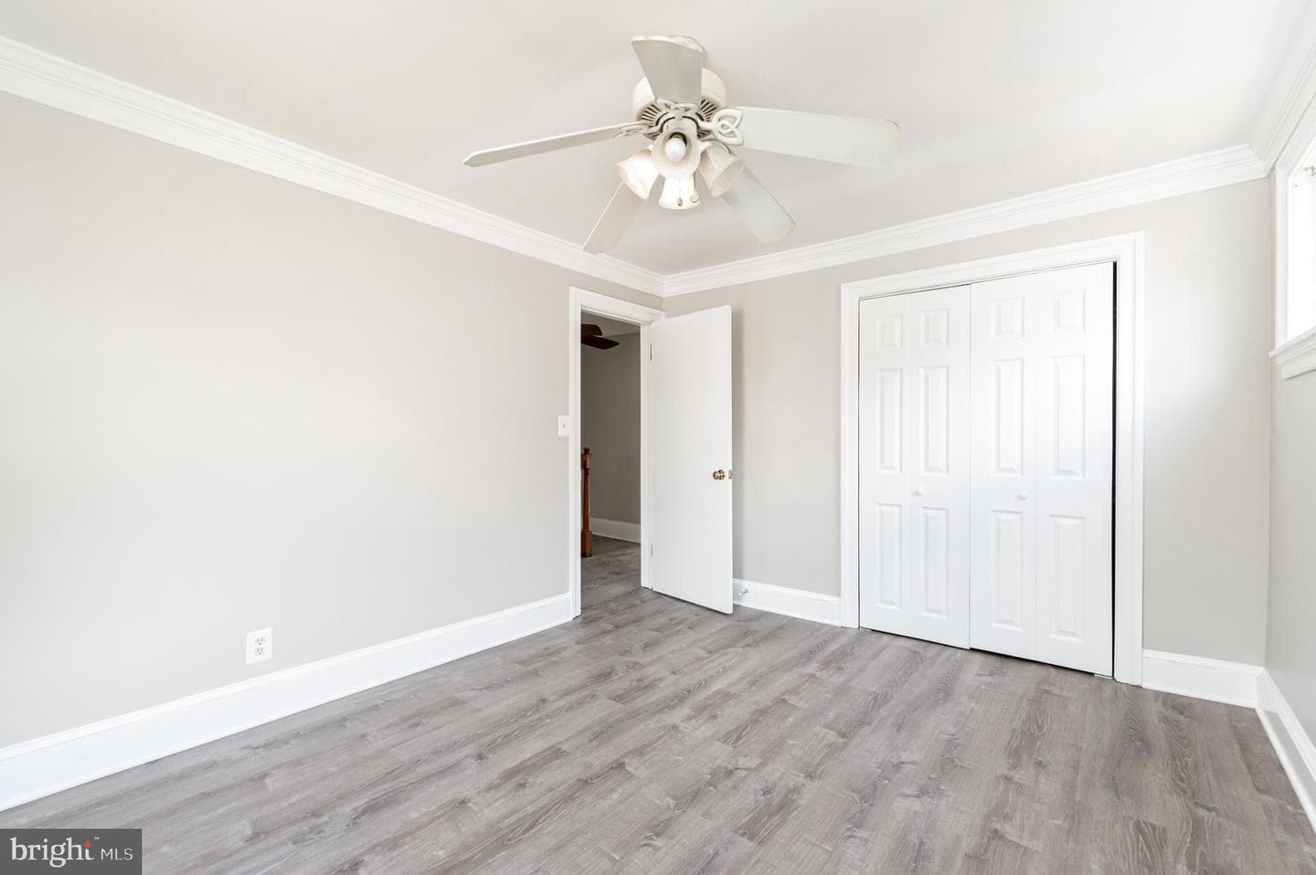 3433 Orlando Avenue photo 14
