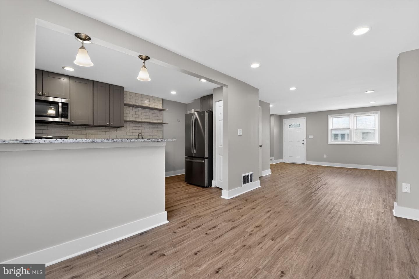 4803 Aberdeen Avenue photo 5