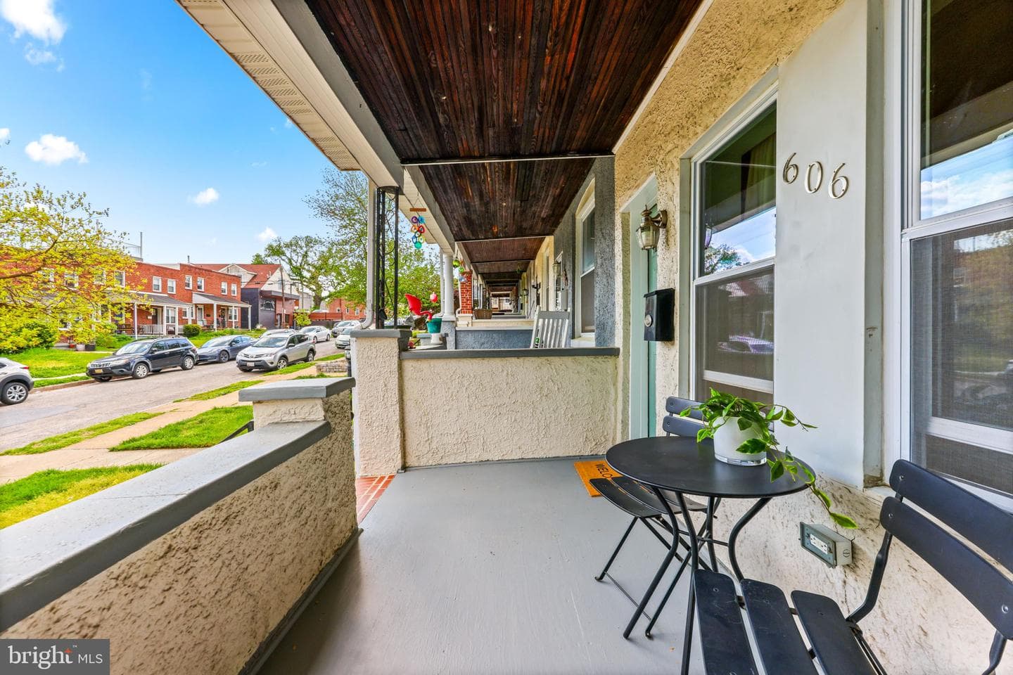 606 W 36th Street photo 3