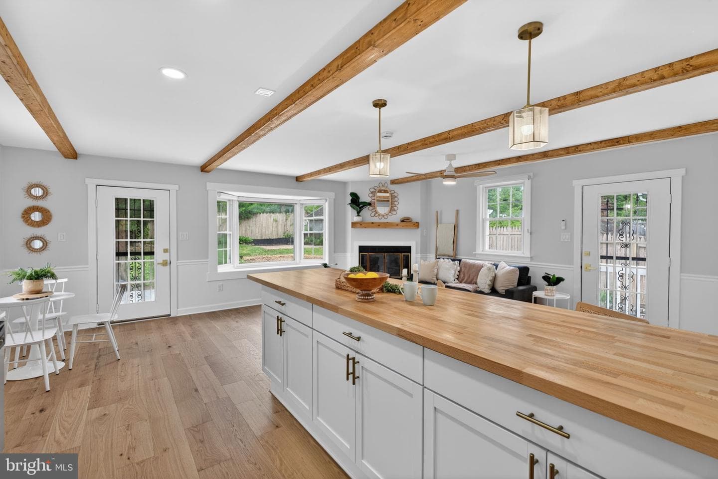 7123 Chambers Road photo 23