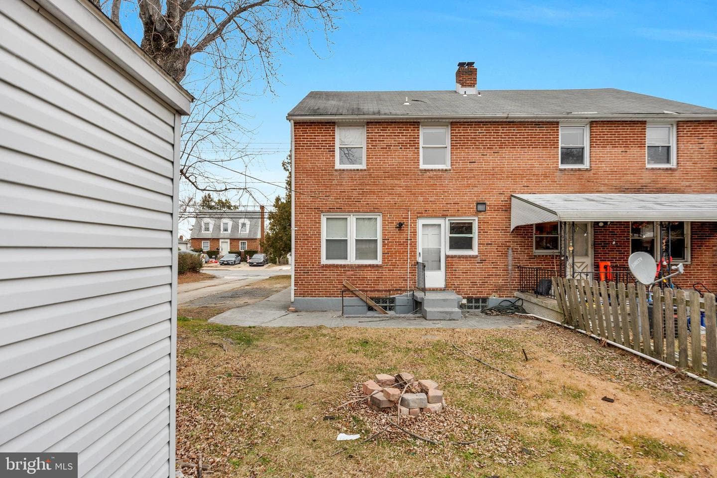 3219 Taylor Avenue photo 17