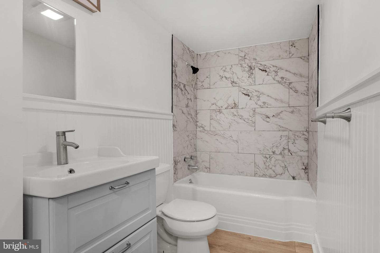 3219 Taylor Avenue photo 9