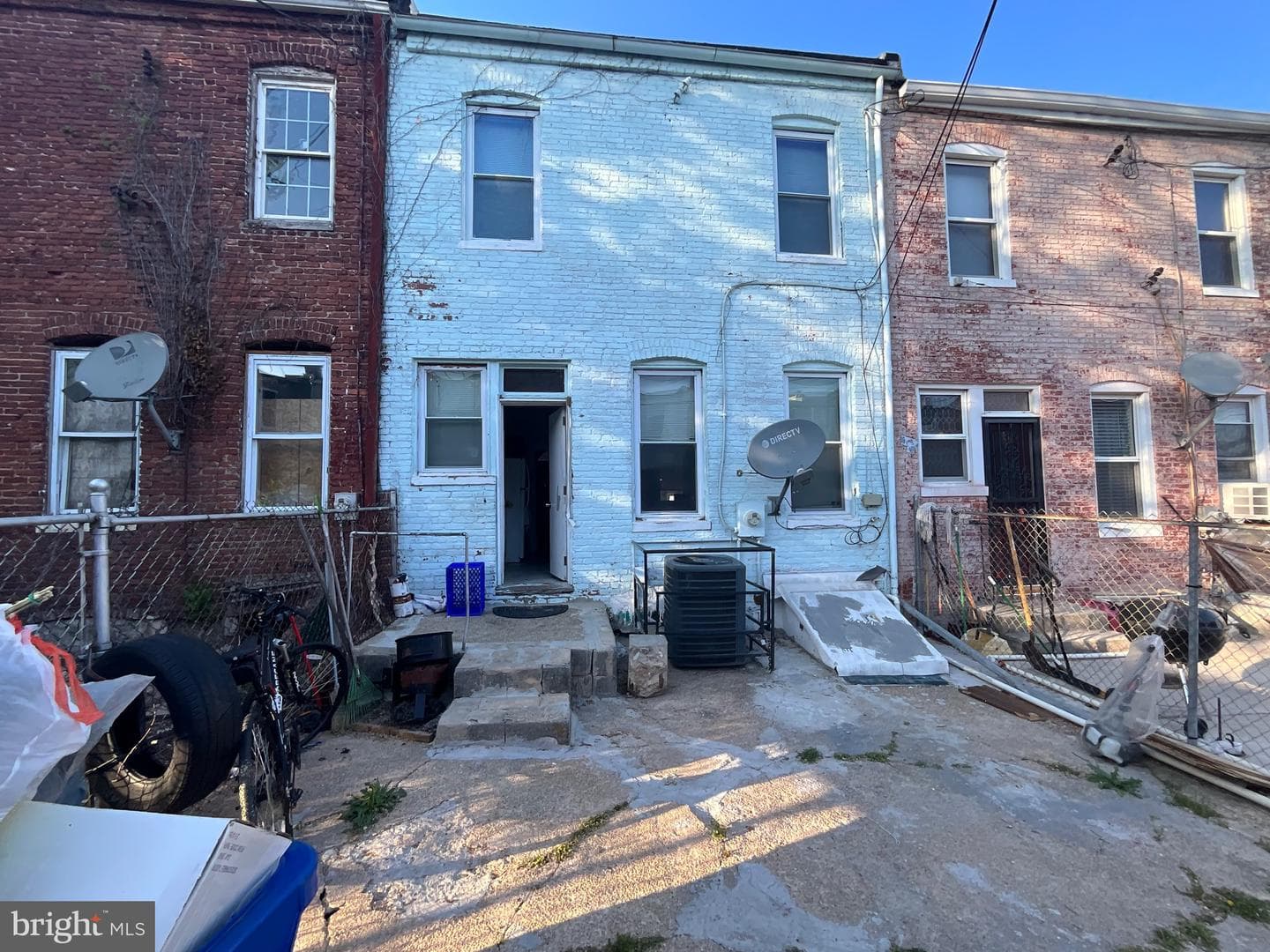 1723 E 25th Street photo 16