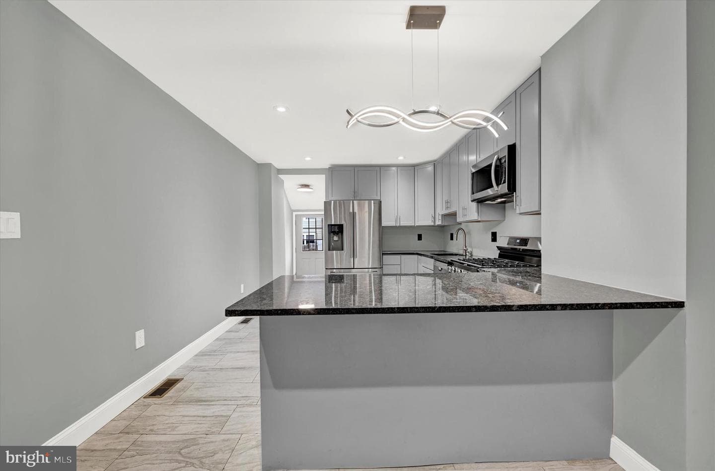 1421 Hull Street photo 14