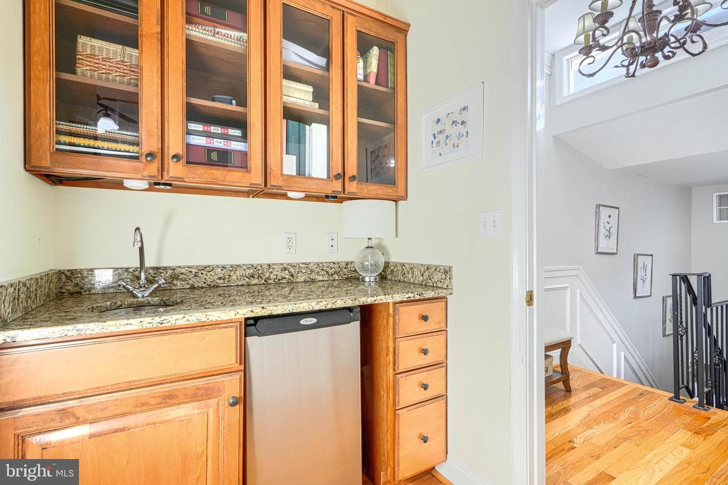 1109 William Street photo 36