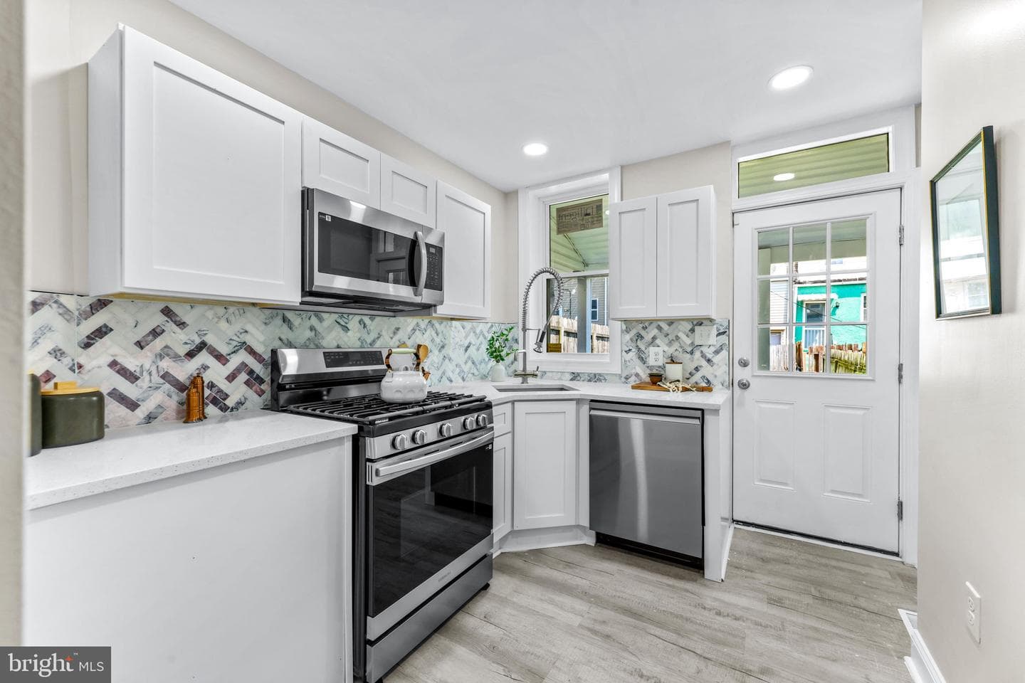 2723 Hampden Avenue photo 13