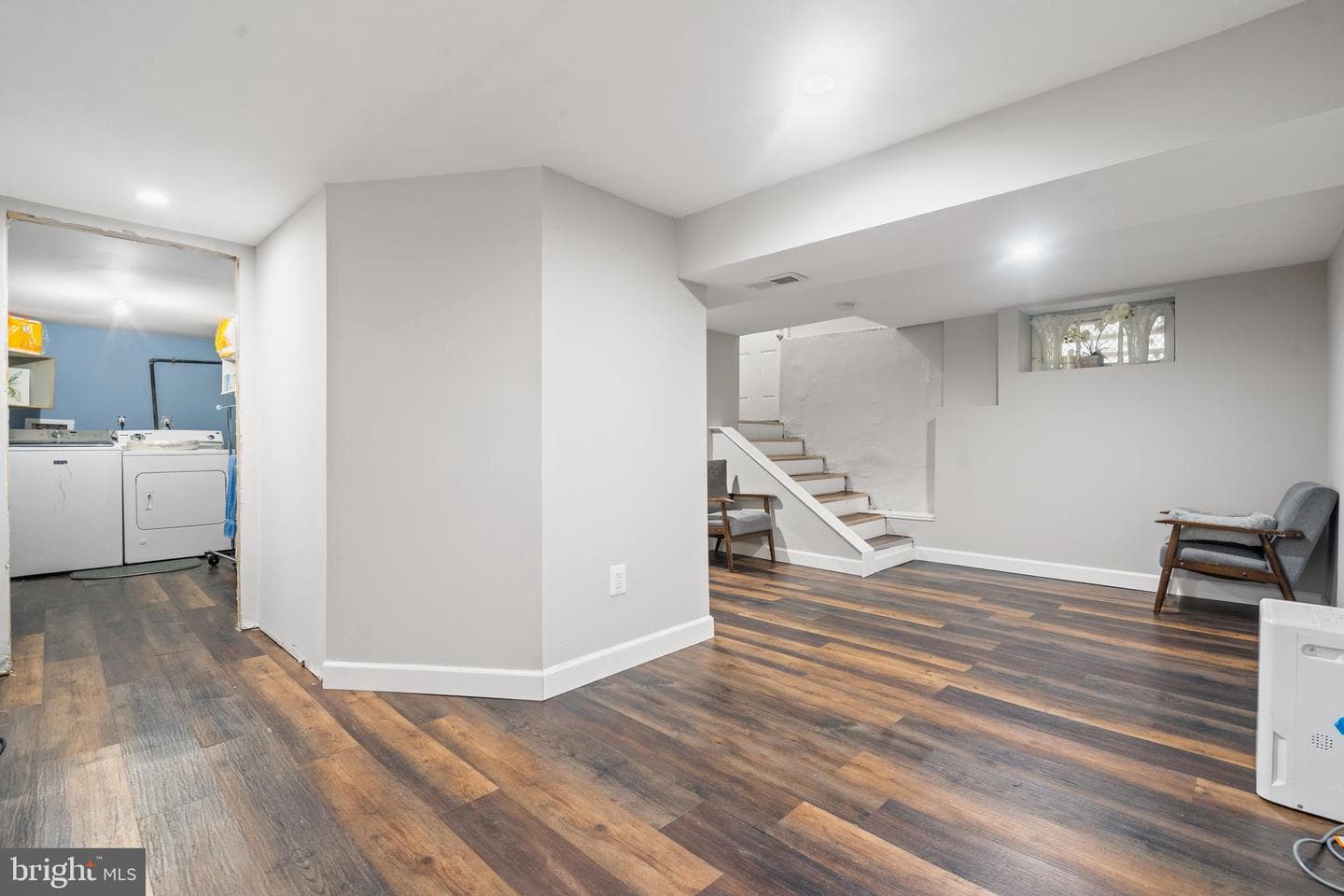 3413 Bateman Avenue photo 26