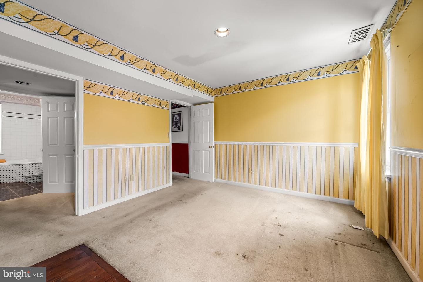 657 Portland Street photo 15
