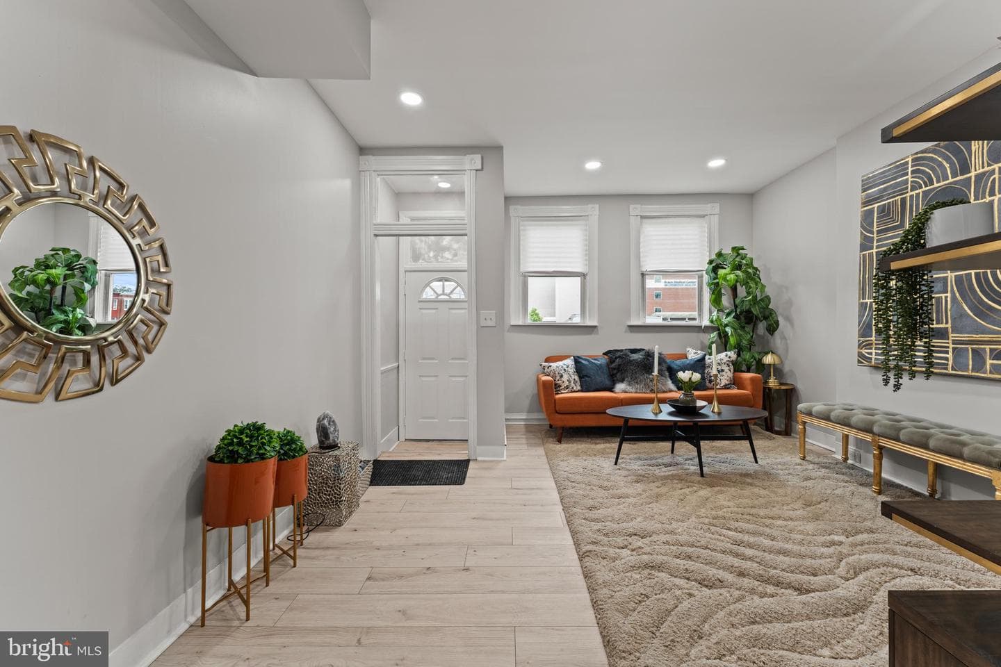 2022 W Fayette Street photo 5