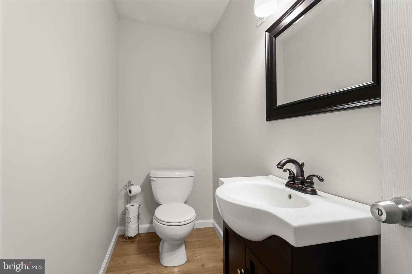 5708 Greenspring Avenue photo 16