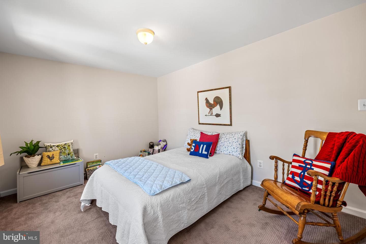 829 William Street photo 30