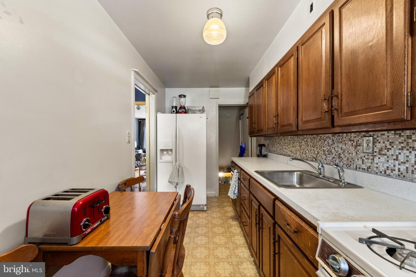 528 Lucia Avenue photo 13