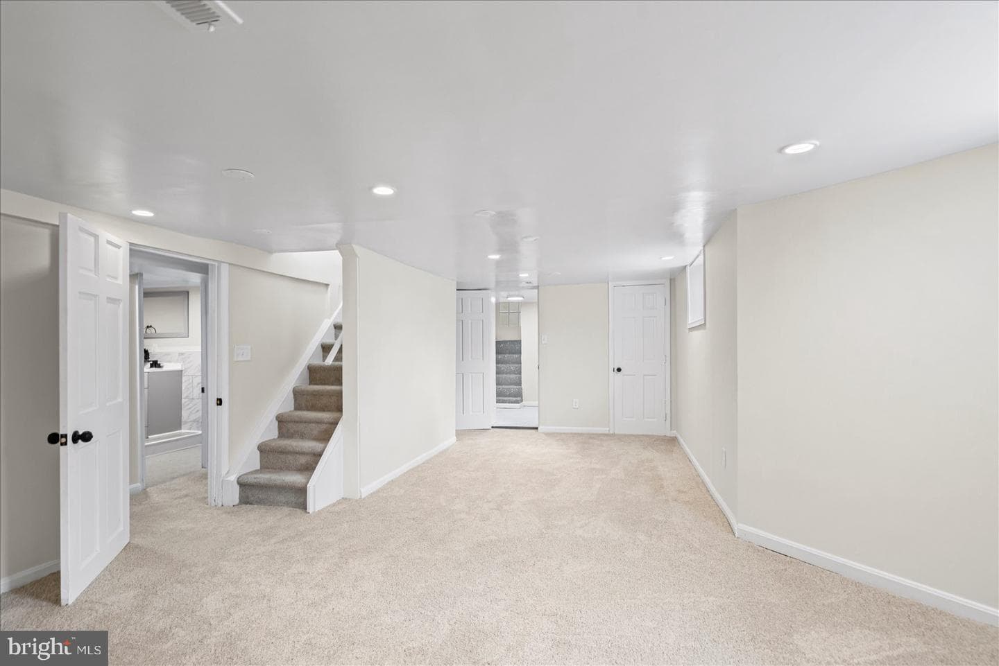 4509 Penhurst Avenue photo 50