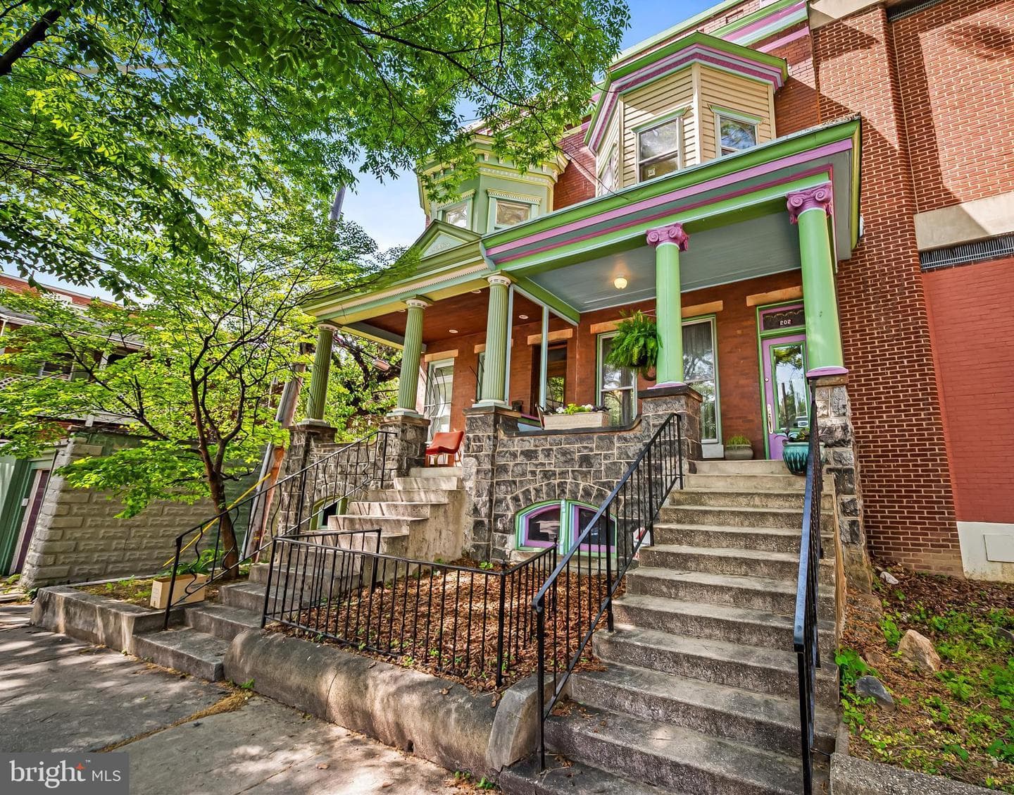 202 E 31st Street