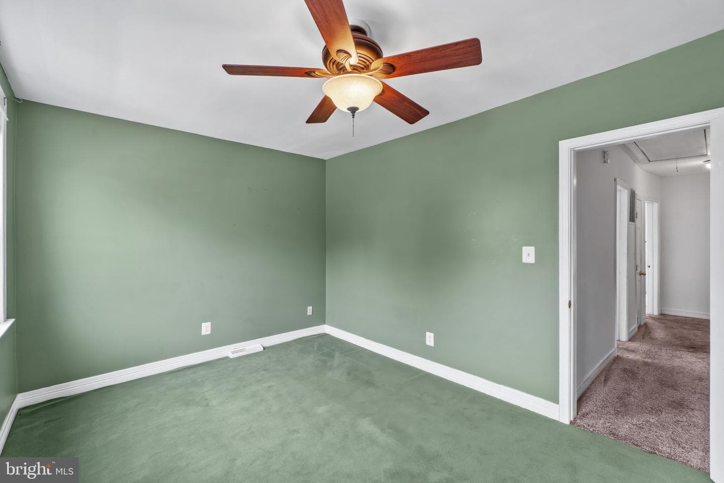 2827 Fleetwood Avenue photo 20