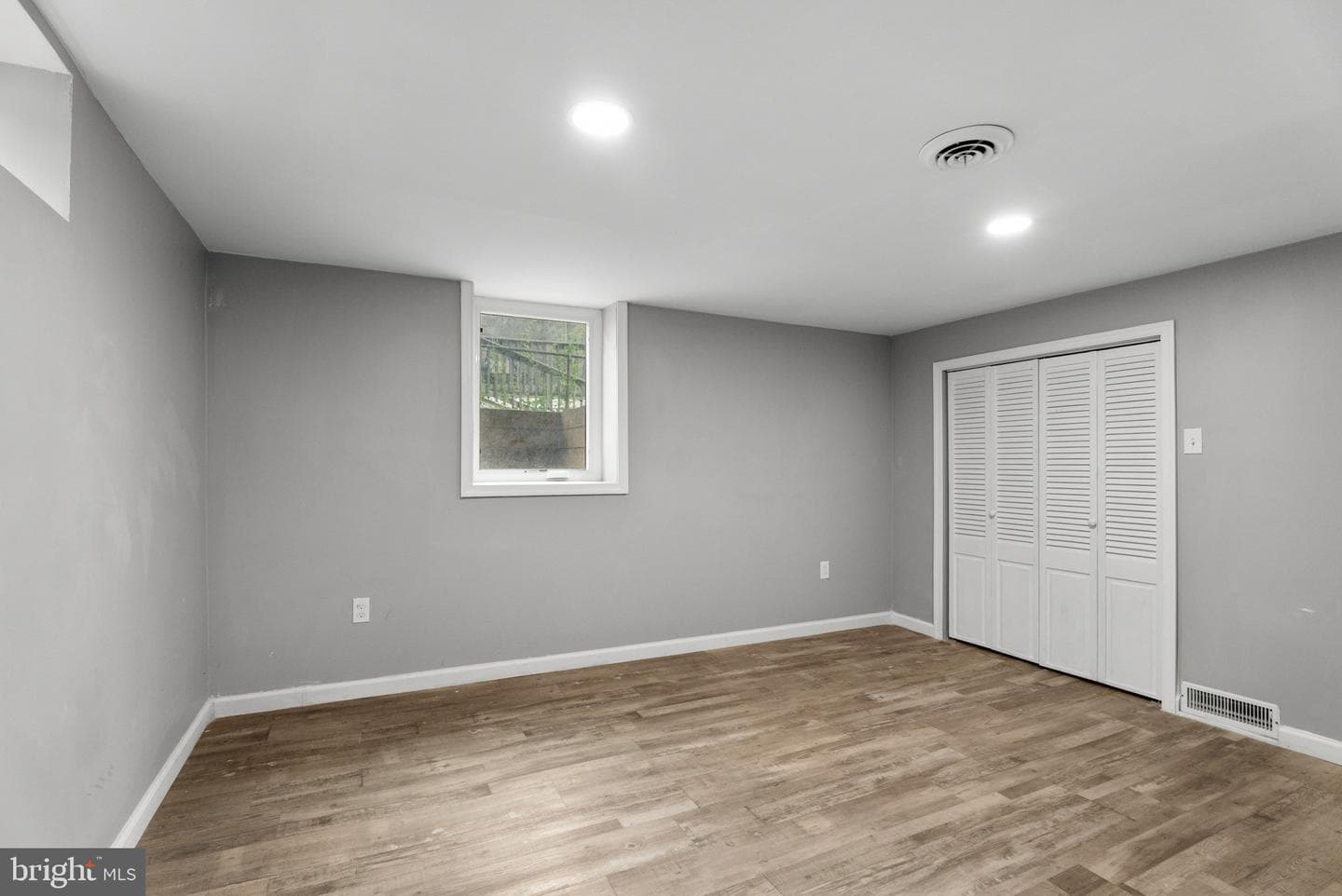 3212 Hamilton Avenue photo 21