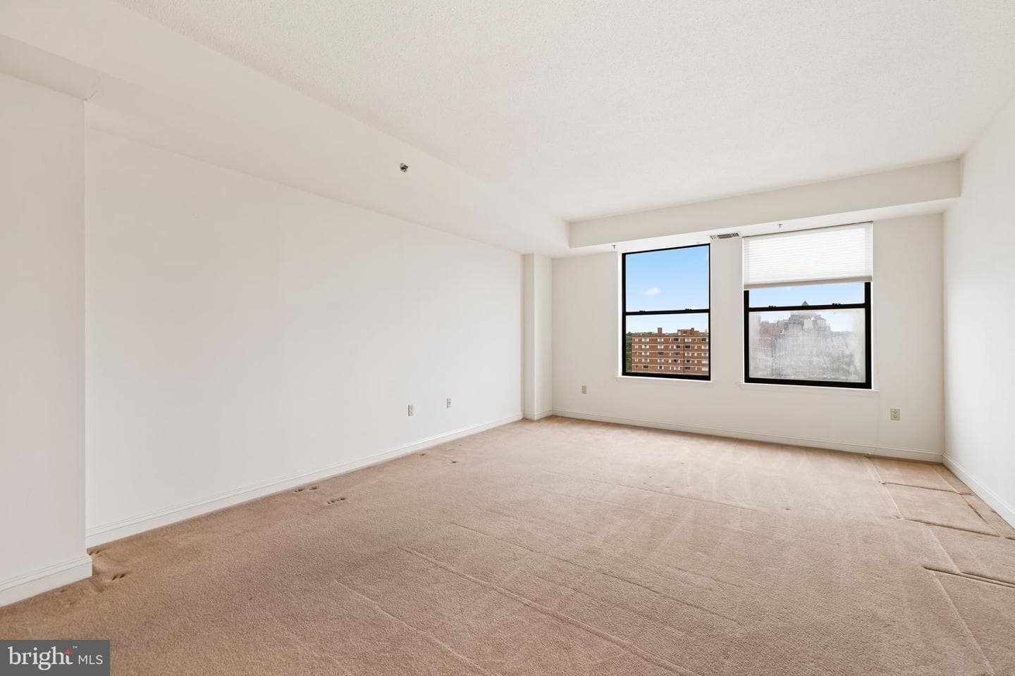 3704 N Charles Street #1403 photo 22