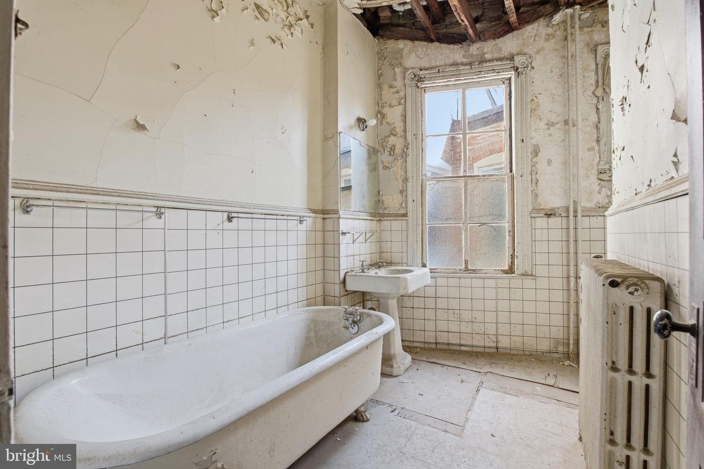 2120 Bolton Street photo 20