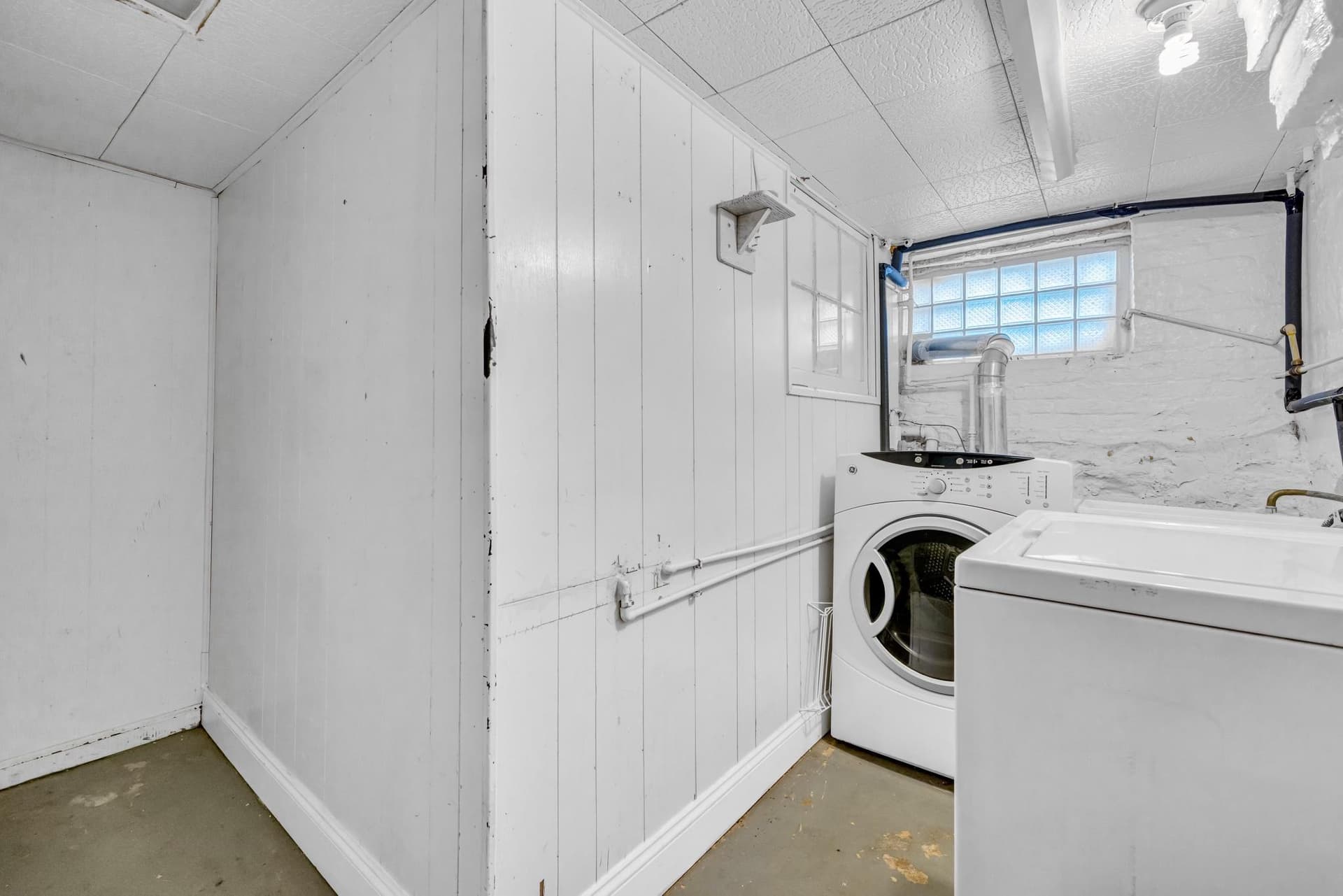 1632 E 31st Street photo 31