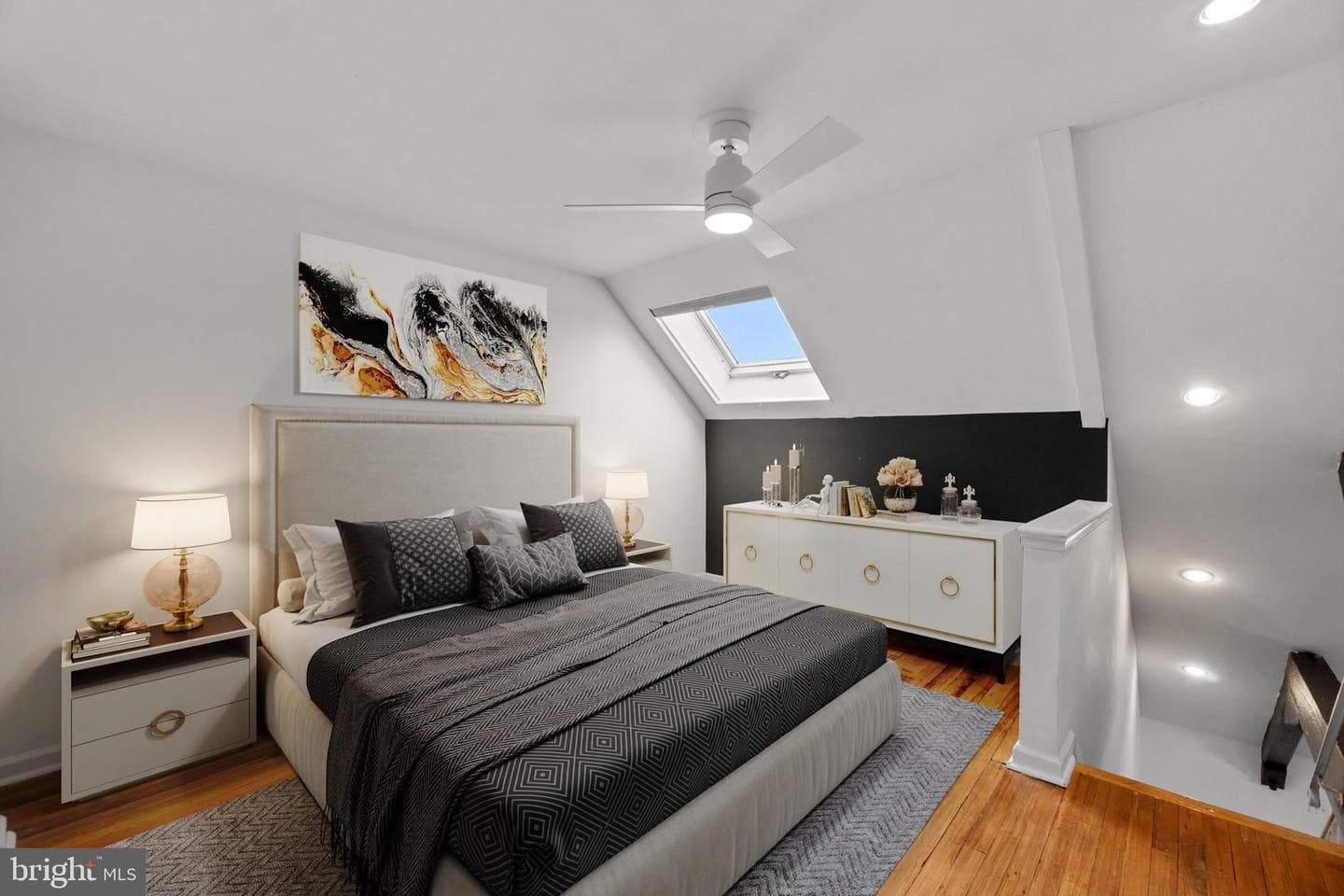 1714 Park Avenue #512 photo 29