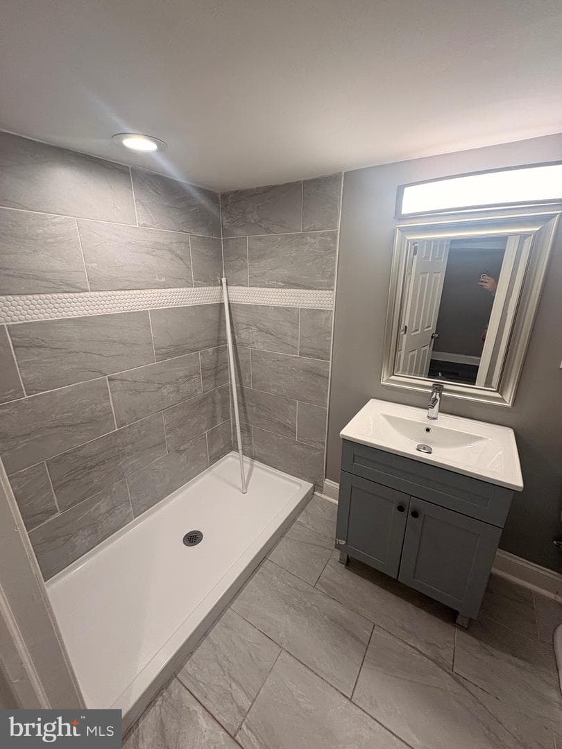 4436 Newport Avenue photo 20