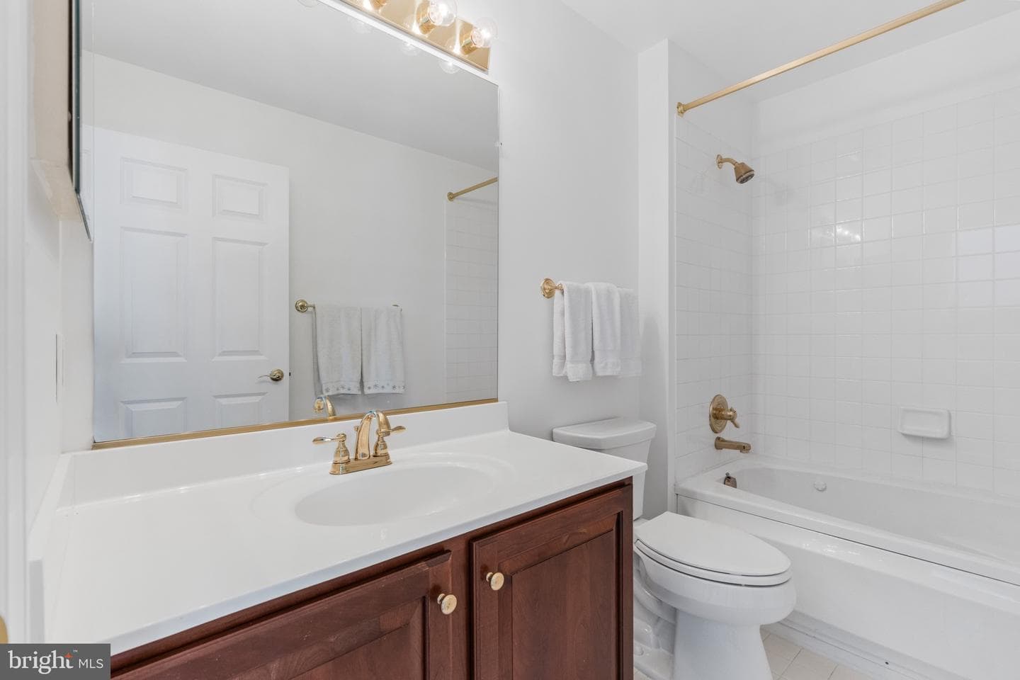 1294 Harbor Island Walk photo 21