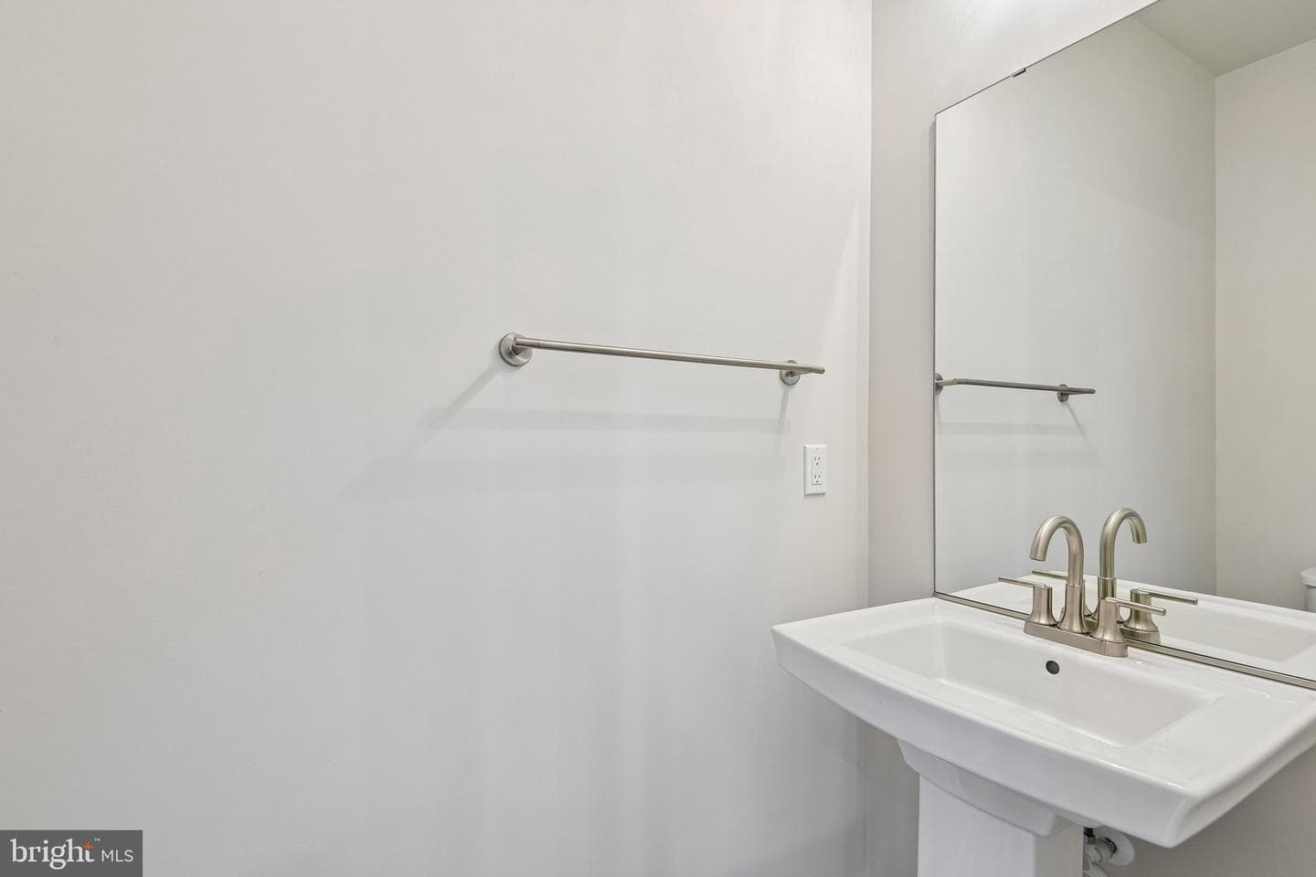 2729 Light Street photo 33