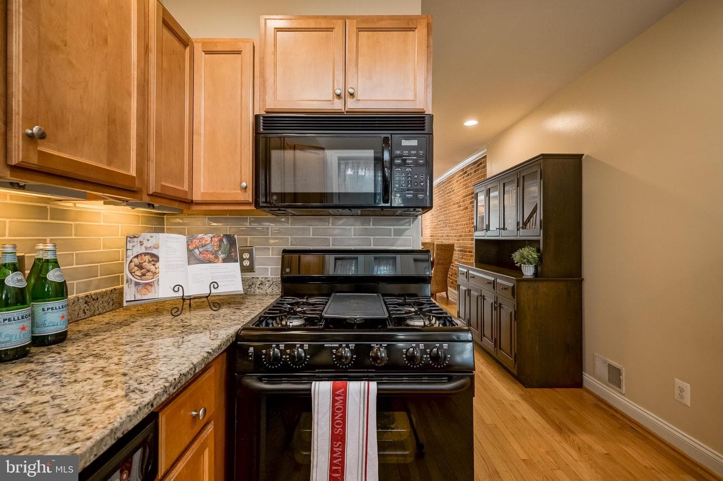 1314 Towson Street photo 12