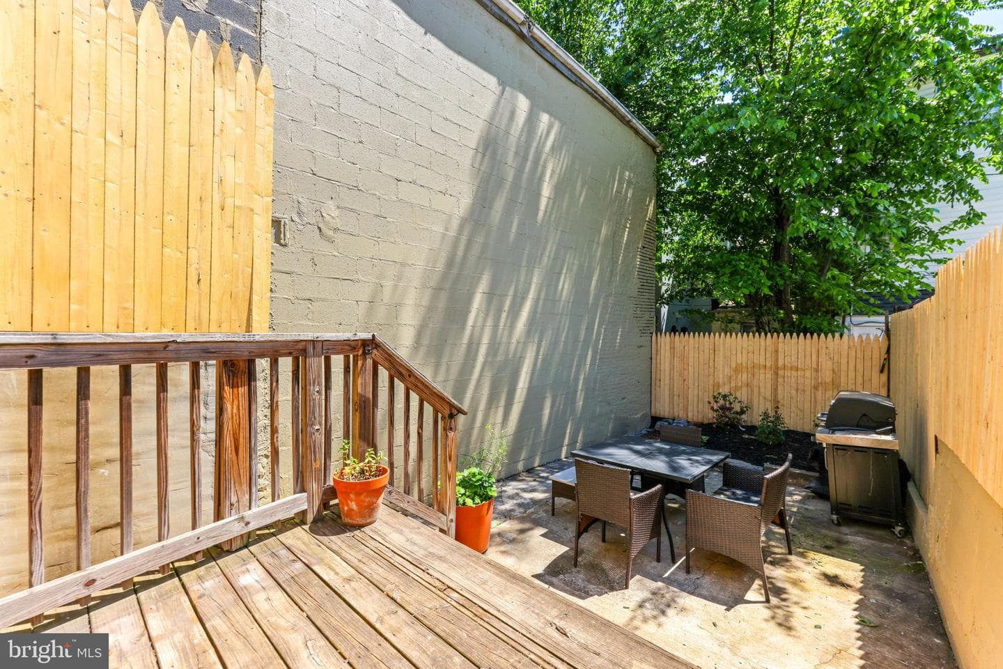 1617 Bank Street photo 36