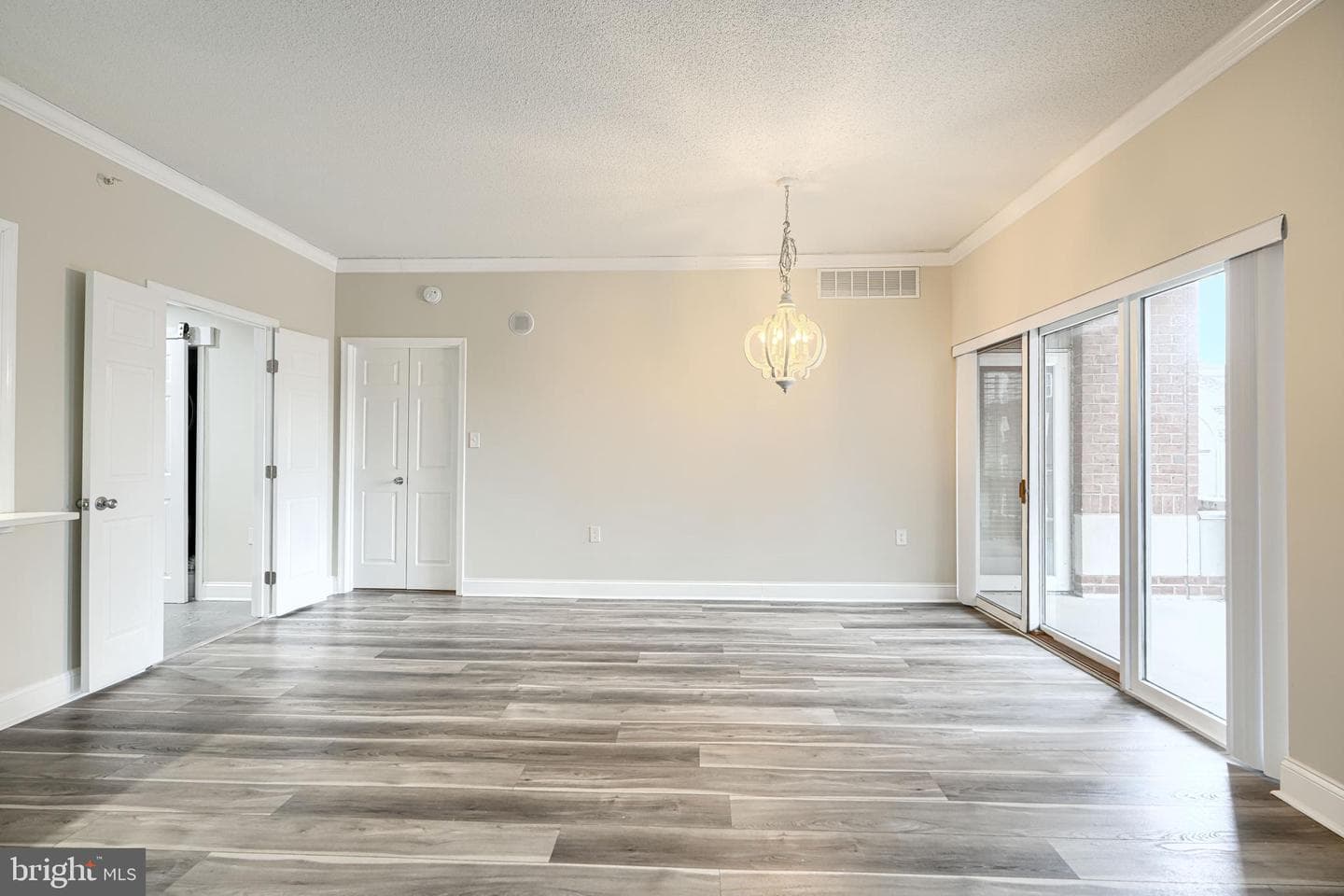 3801 Canterbury Road #404 photo 6
