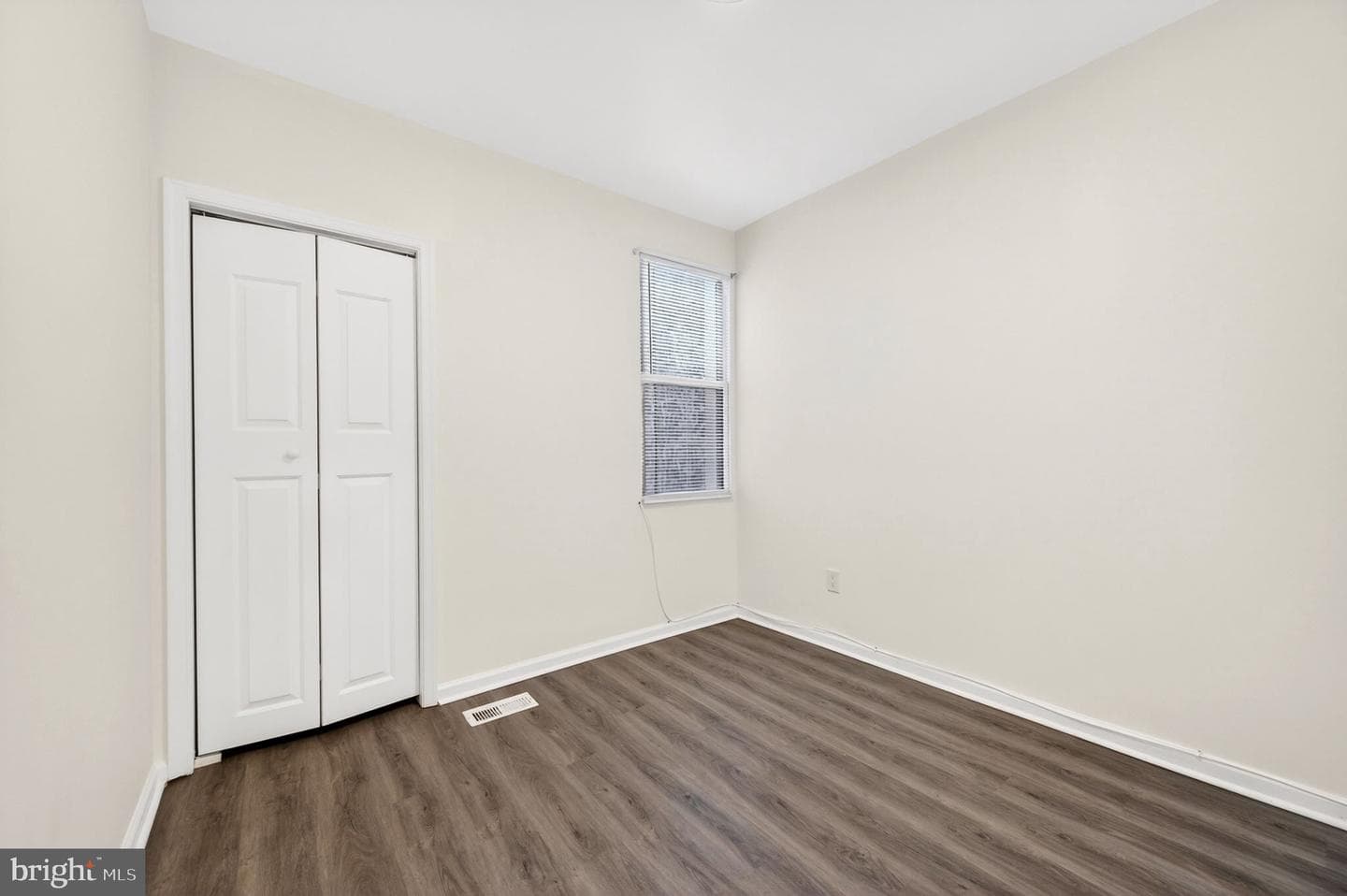 480 S Bentalou Street S photo 4