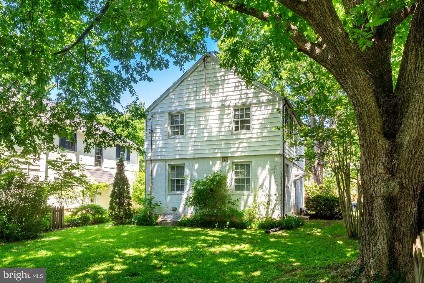 323 Broadmoor Road photo 34