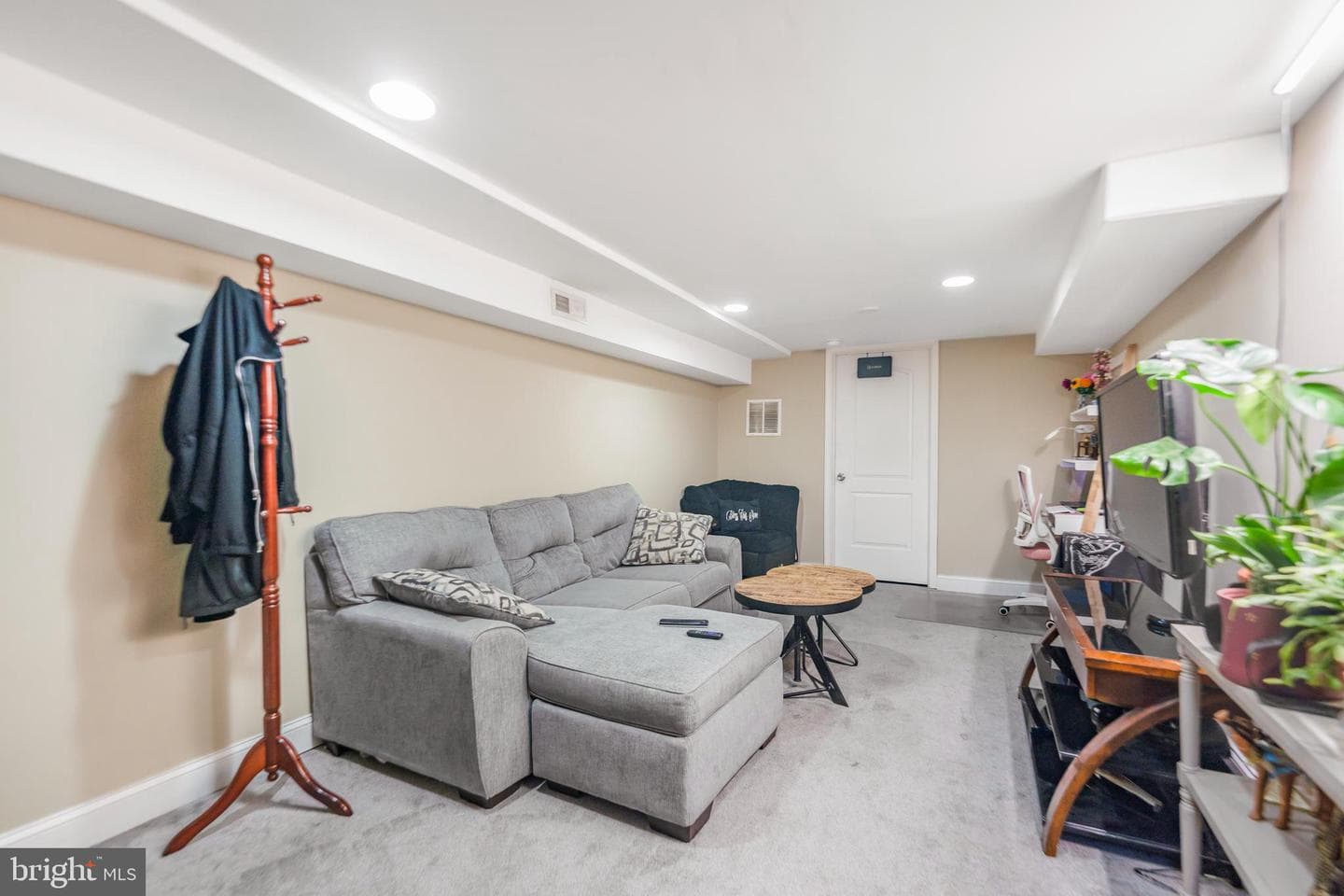 610 Archer Street photo 15