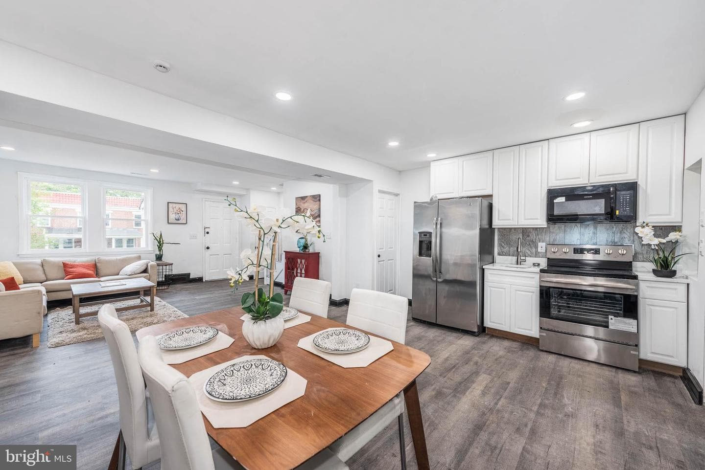 2727 Ellicott Drive photo 8