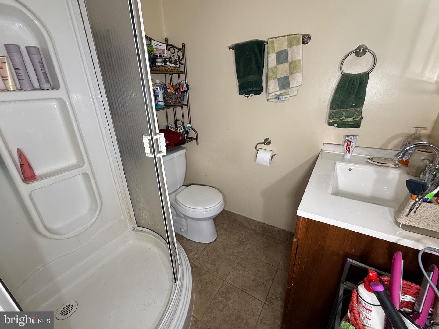 1338 W 37th Street photo 23