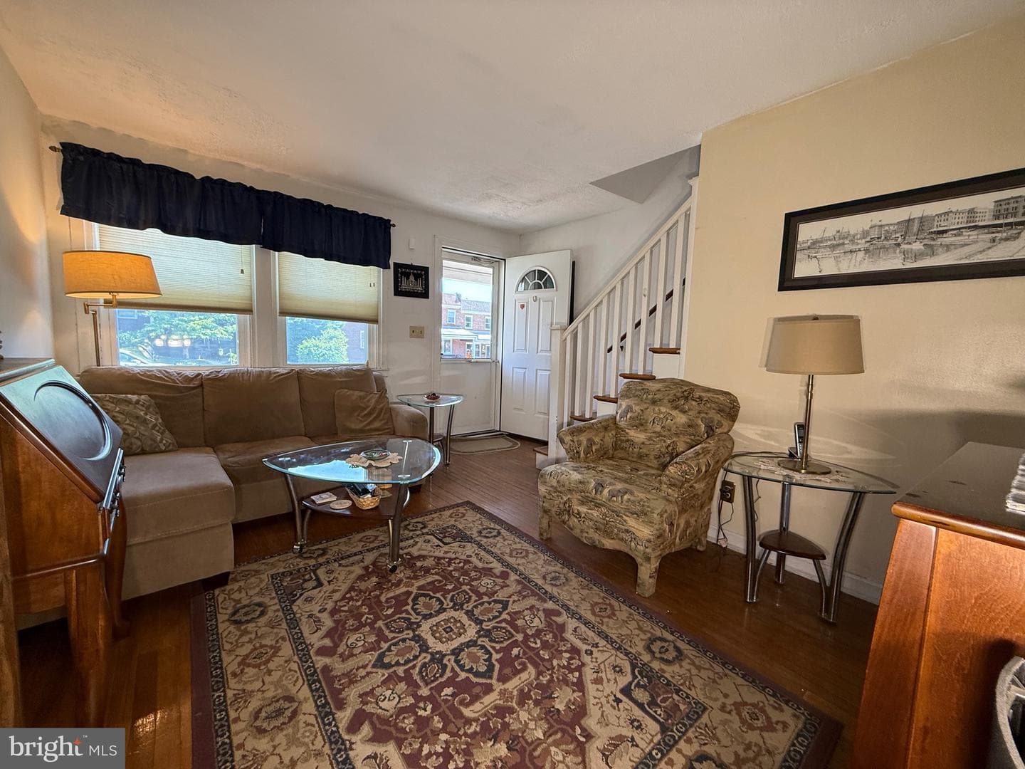 1338 W 37th Street photo 6