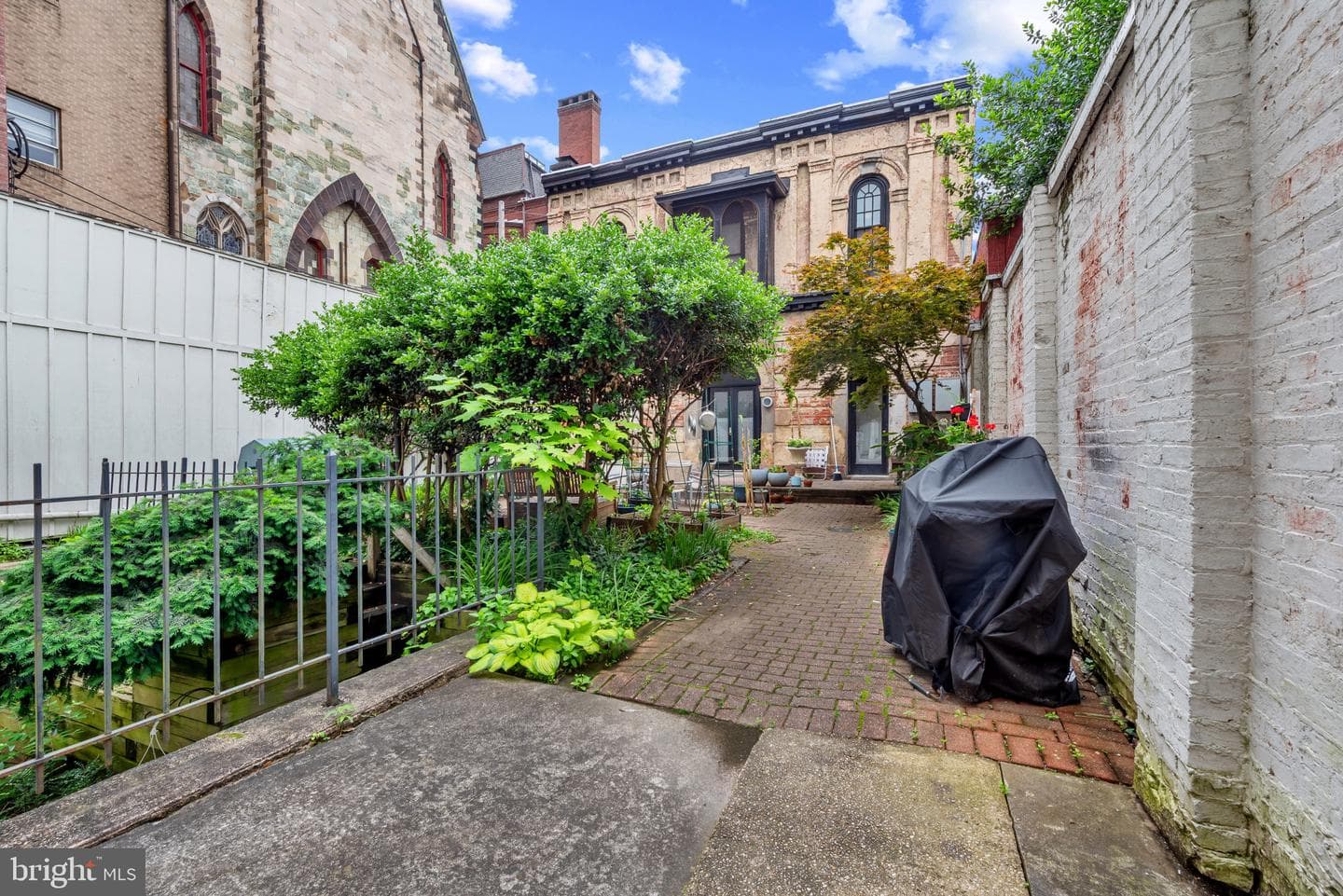 12 E Mount Vernon Place #102 photo 28