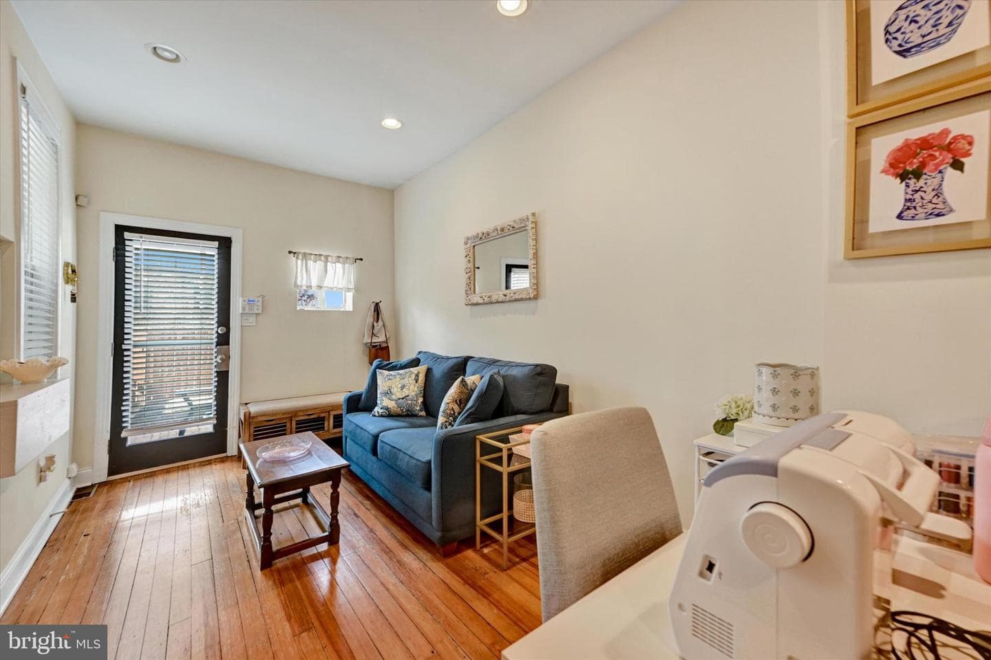 128 W Ostend Street photo 13