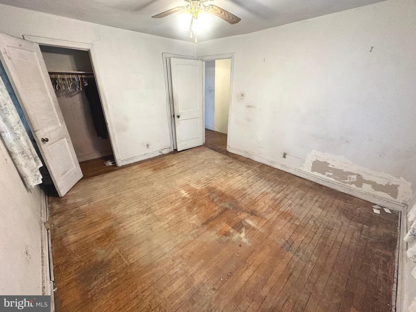 4020 Mortimer Avenue photo 22