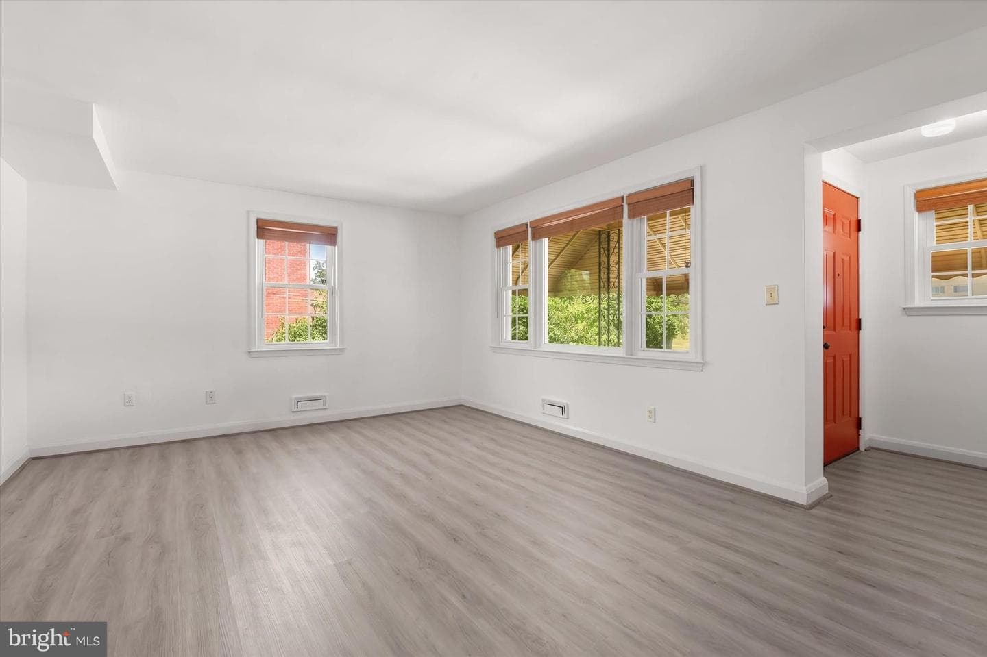 6022 Loch Raven Boulevard photo 7