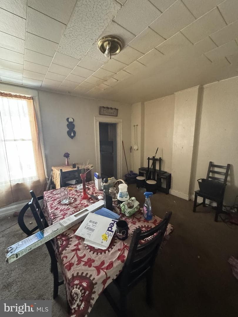 439 N East Avenue photo 6