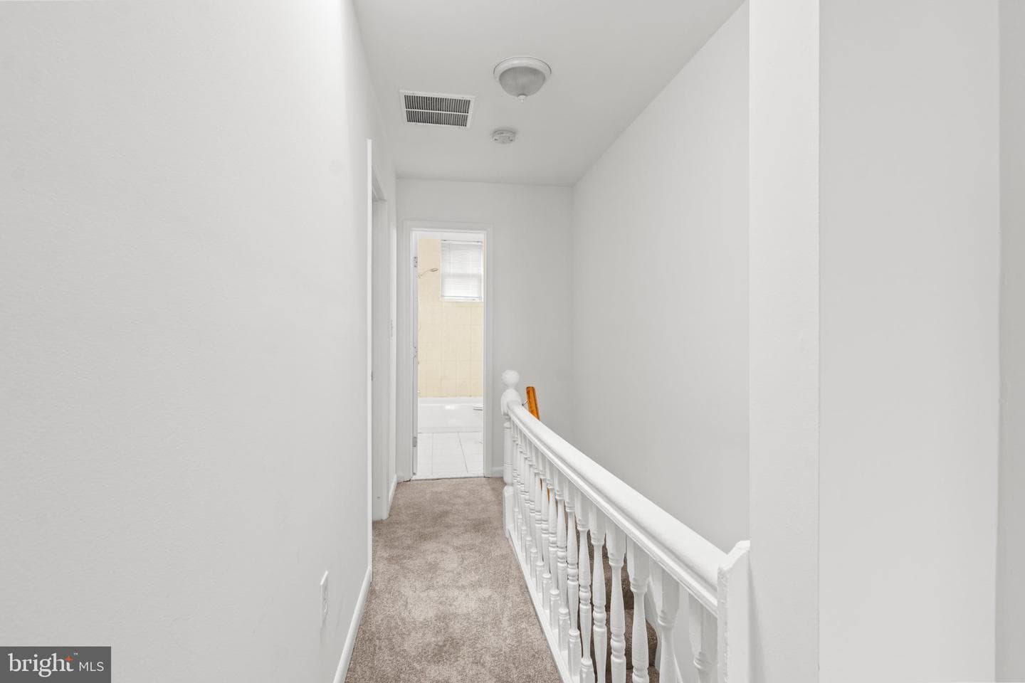 3915 Falls Road photo 19