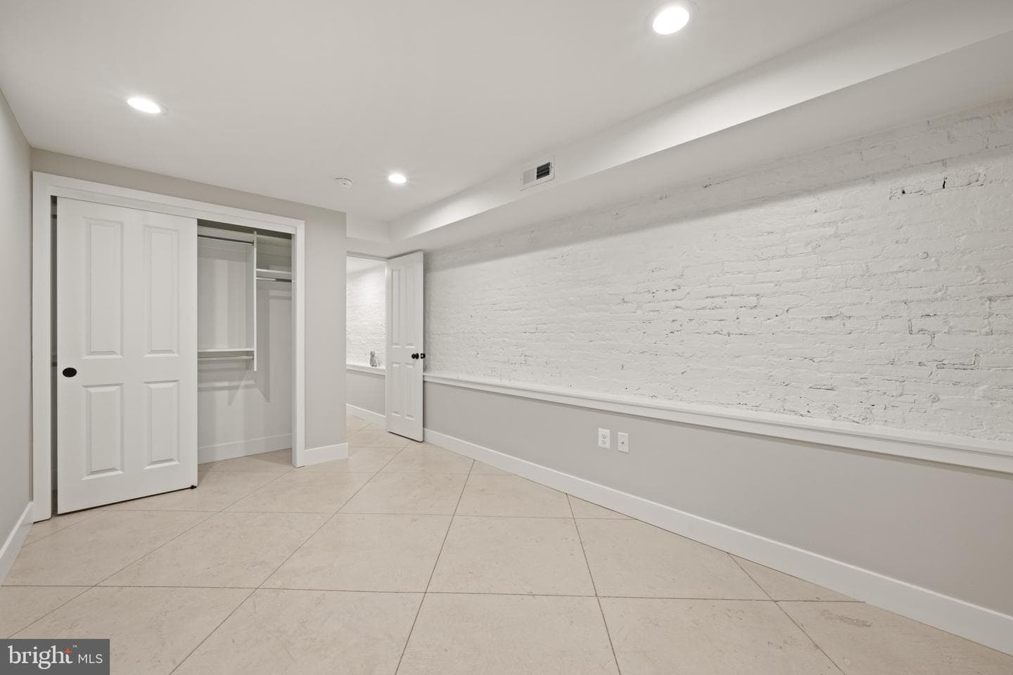 1307 Haubert Street photo 31