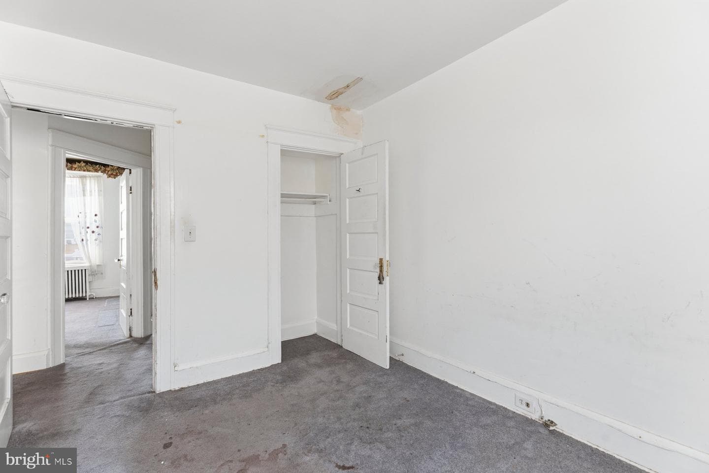 1615 E 31st Street photo 23