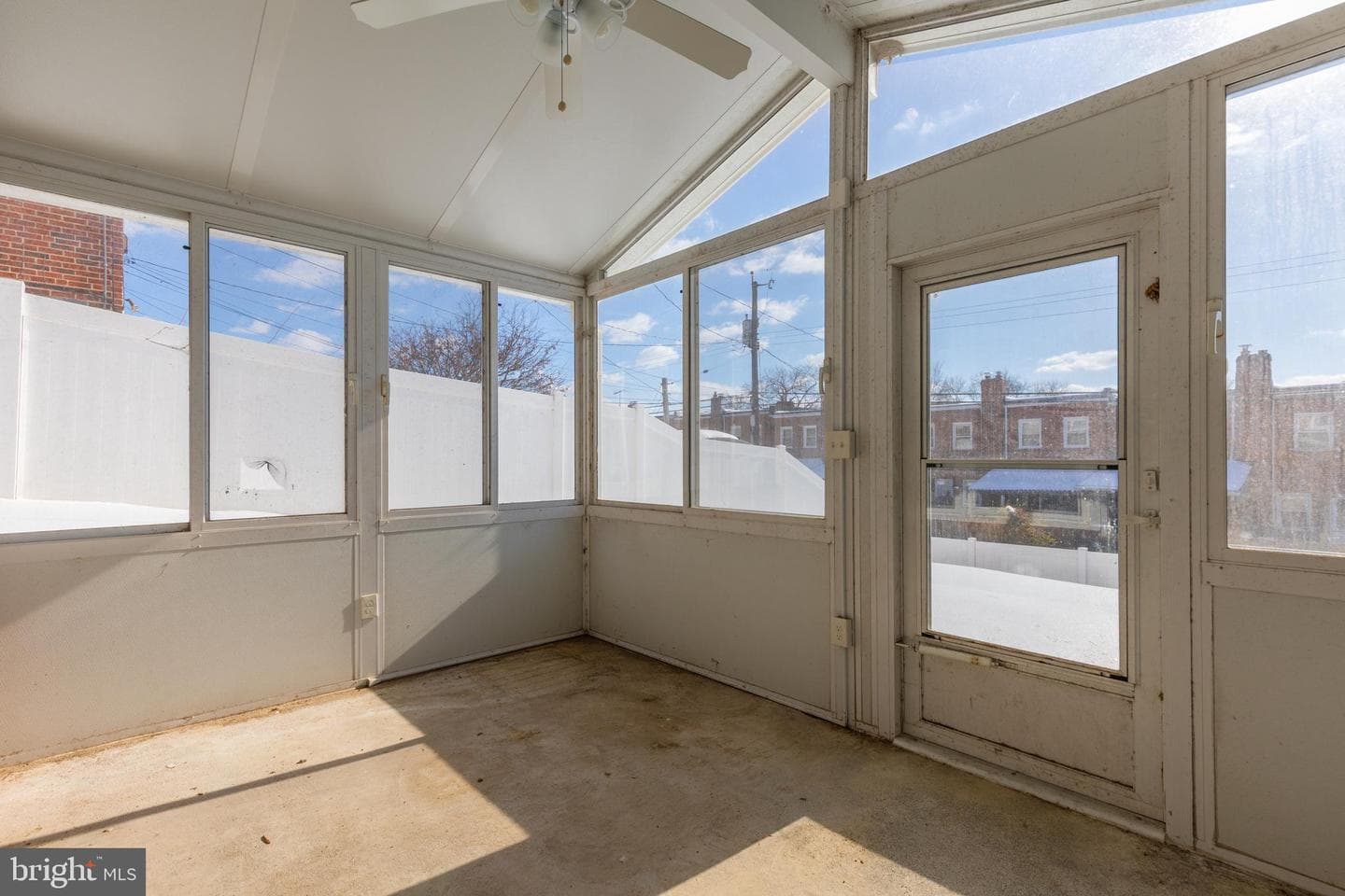 1449 Roland Heights Avenue photo 35