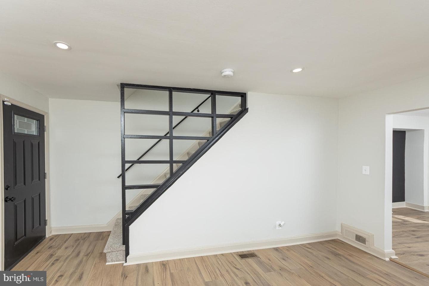 317 N Edgewood Street photo 15