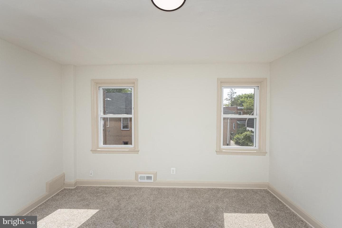 317 N Edgewood Street photo 19