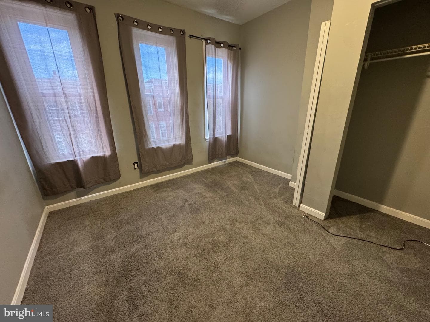 1139 Sargeant Street photo 7