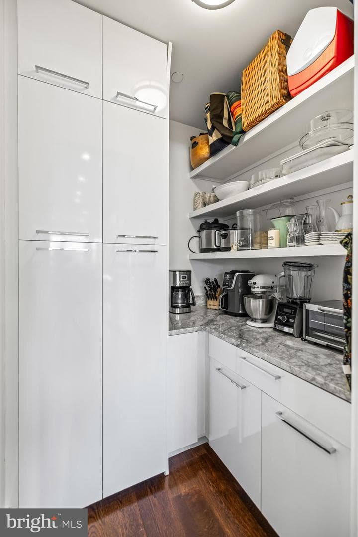 506 S Collington Avenue photo 33